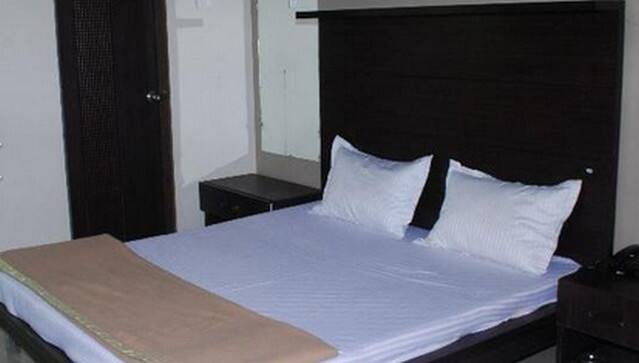 Hotel Ravi Raj and Guest House, Viramgam 1